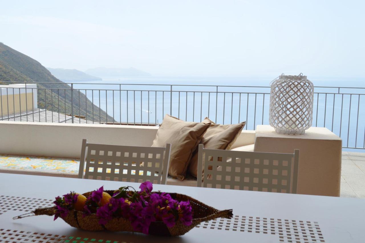 Orizzonte Relais Villa Leni Exterior photo